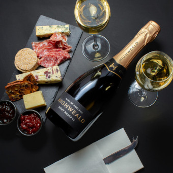 Highweald Brut Reserve Sparkling Wine 75cl