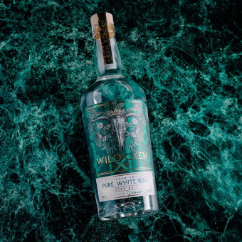 Wild Oxen Pure White Rum 70cl