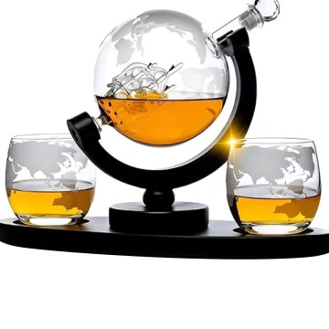 Globe Decanter Set