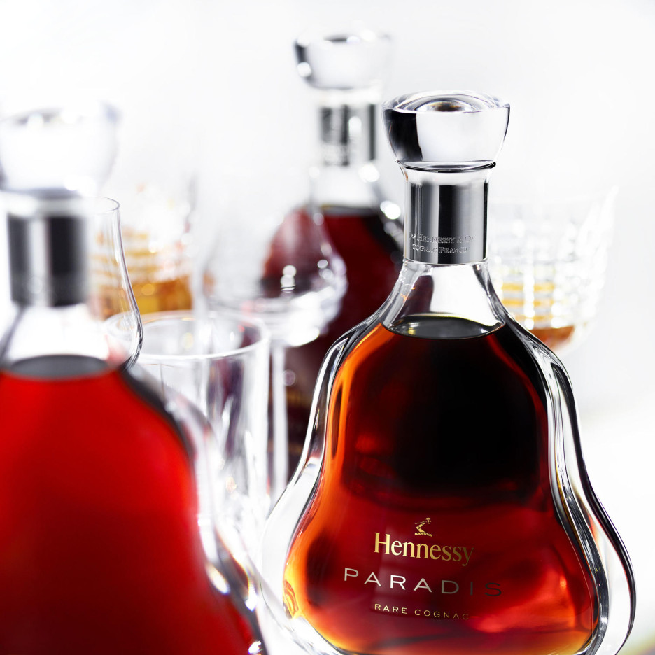 Hennessy Paradis Cognac 70cl - DrinkSupermarket
