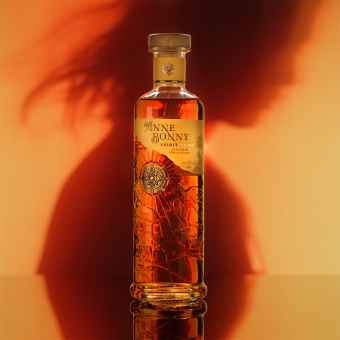 Anne Bonny Caribbean Spiced Rum 70cl