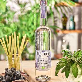 Belvedere Organic Infusions Blackberry & Lemongrass Vodka 70cl
