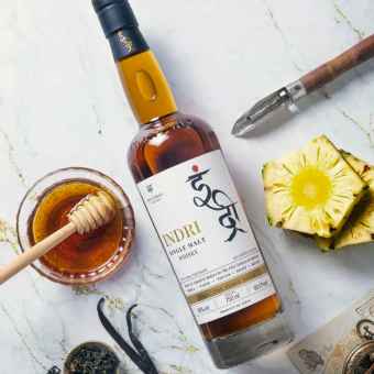 Indri Trini Three Wood Whisky 70cl